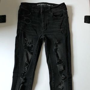AMERICAN EAGLE Ripped Black Skinny Jeans